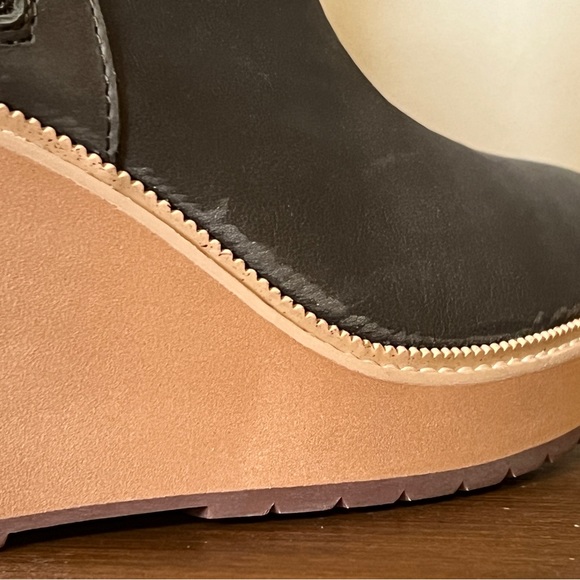 Toms Raven Wedge Ankle Booties - Picture 6 of 10